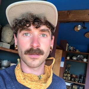 Meet your Posher, Cory